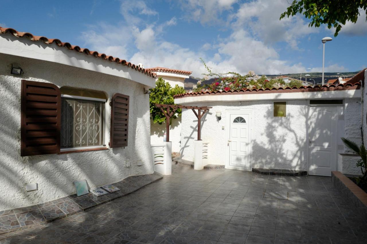 Amazing Garden Villa Puerto de Santiago  Bagian luar foto